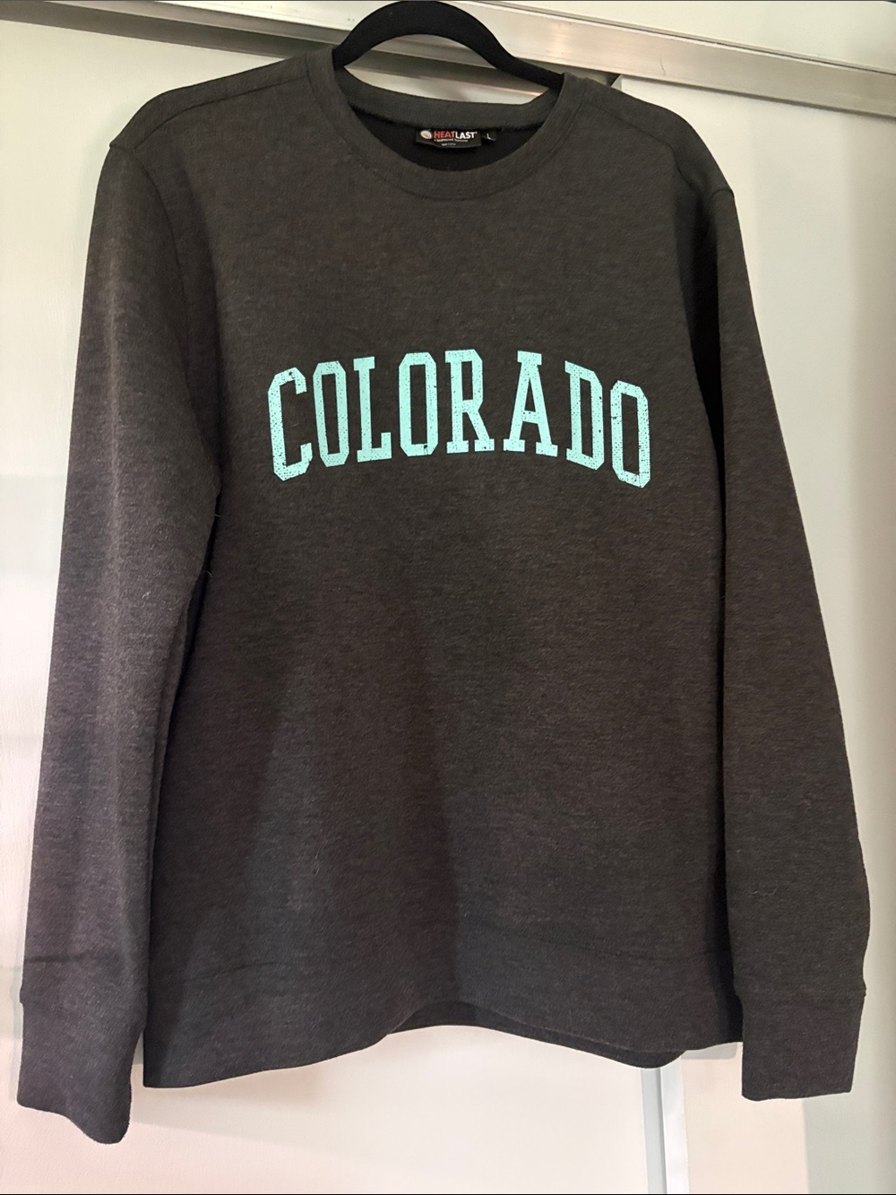 Heatlast size Large Colorado Crewneck Sweatshirt in Charcoal with Teal Logo